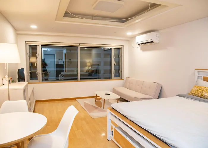Jiny's Cozy Seoul