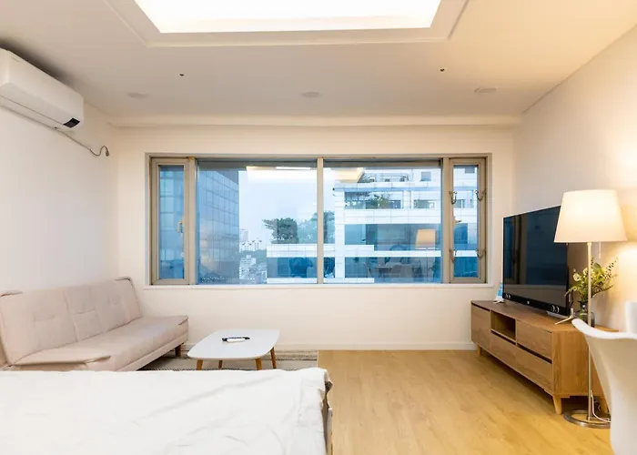 Jiny's Cozy Apartment Seoul